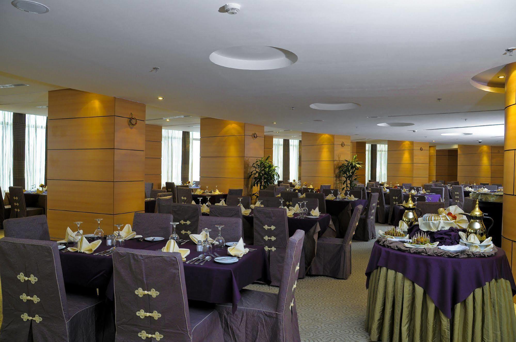Elaf Al Mashaer Hotel Makkah Mekka Eksteriør billede The hotel's restaurant